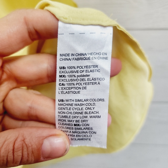 WHBM Silky Blouse - Picture 6 of 7